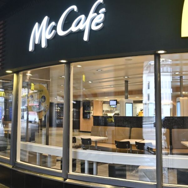 McDonalds hadde problemer over hele verden